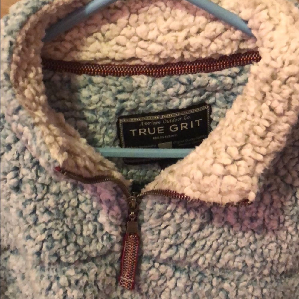True grit pullover - Picture 2 of 2